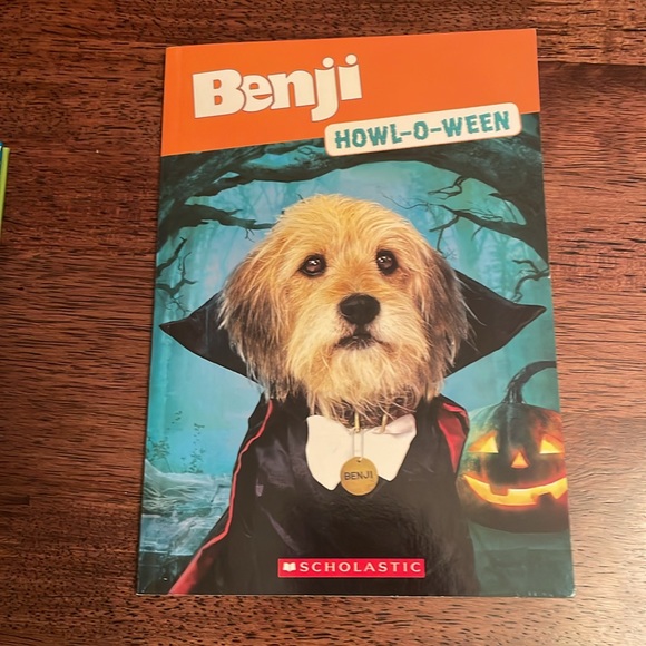 2 Scholastic book bundle, Benji howl-o-ween - Picture 2 of 12